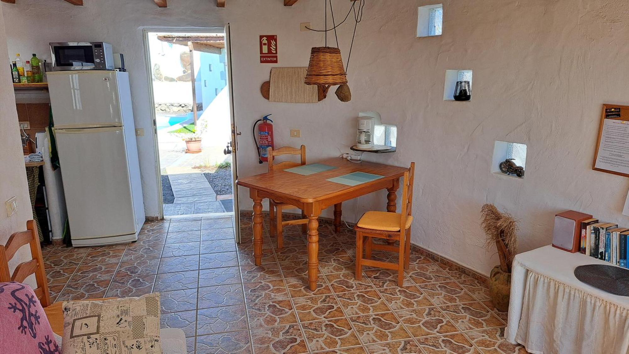 Inviting 1-Bedroom House 'Esquina' Finca Vistamar Salobre  Eksteriør billede